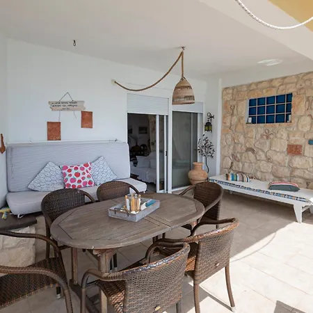 Poseidon Seafront By Rentalspro - Halkidiki